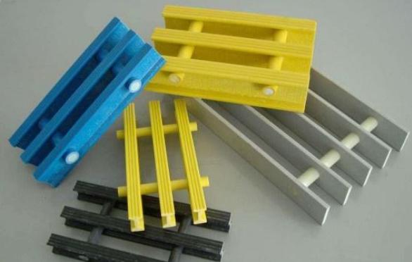 ��������D������c